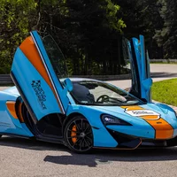 Przejazd McLaren 570GT