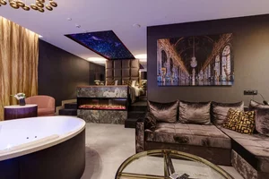 Voucher na pobyt w hotelu Art Suites